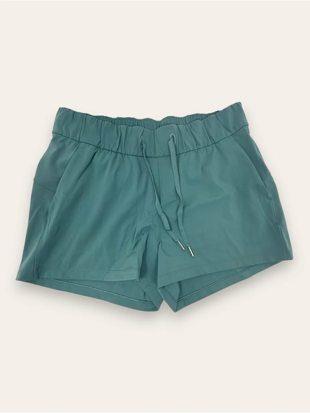 Lululemon On The Fly Short 2.5